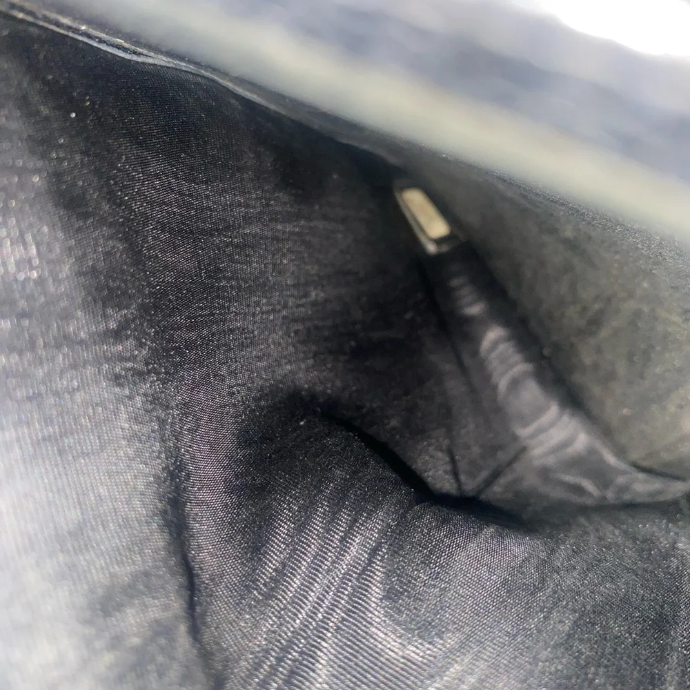 Authentic CHANEL Long Caviar Leather CC Bifold Flap Wallet - Picture 13 of 13